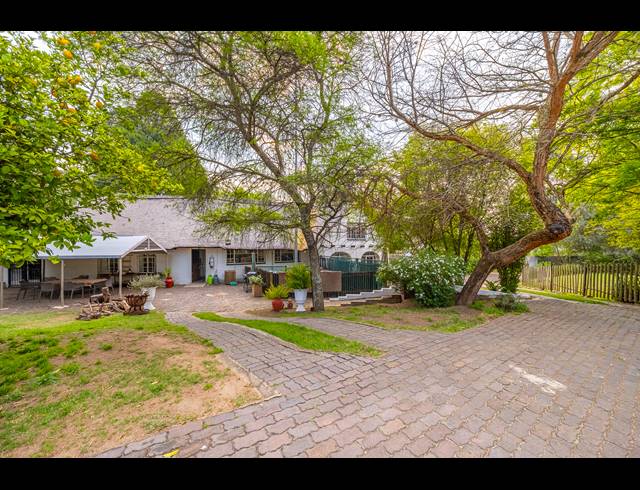 5 BEDROOM HOUSE FOR SALE IN NORTH RIDING AH